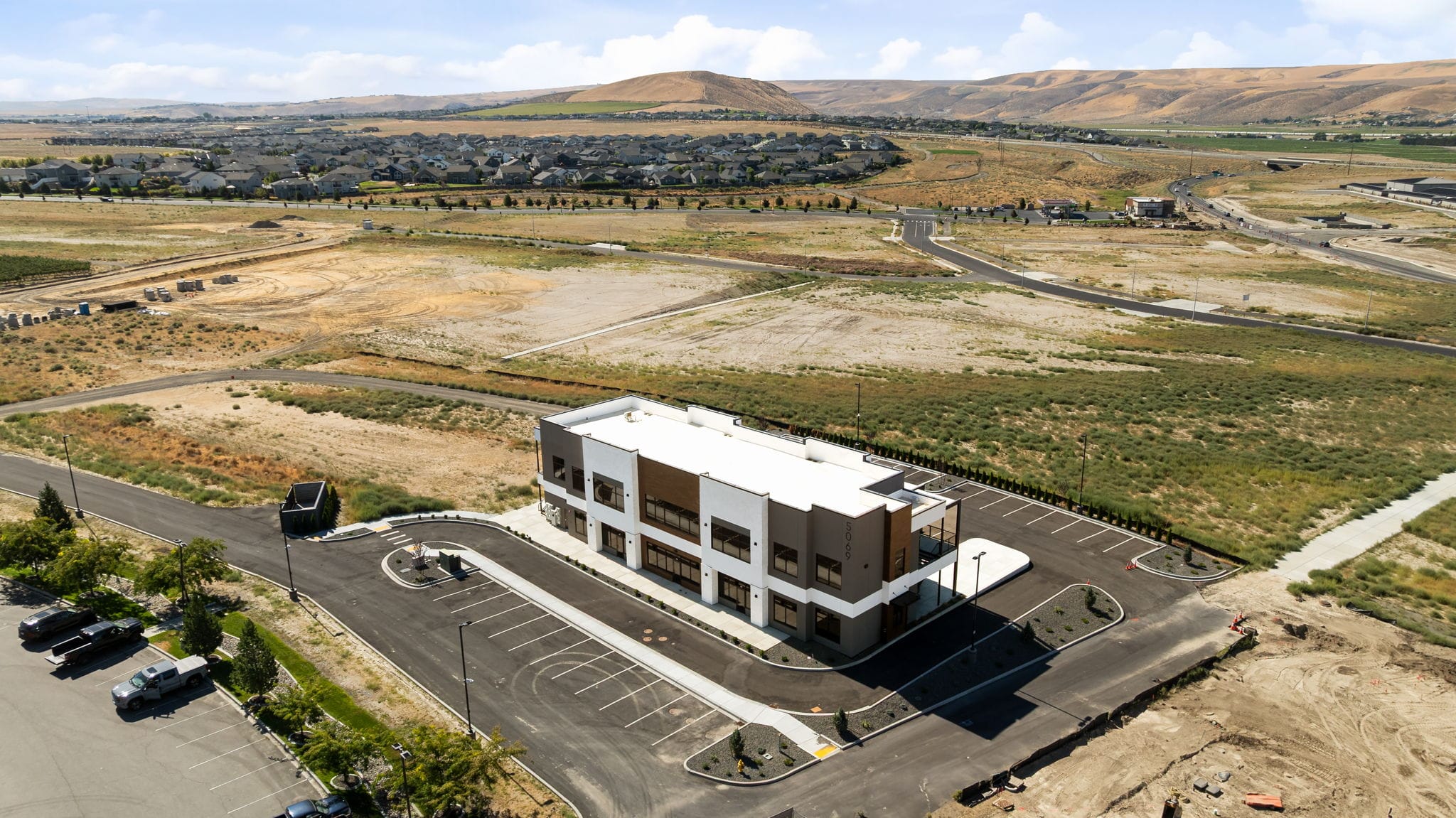 Aerial view near I-82 and Badger Heights