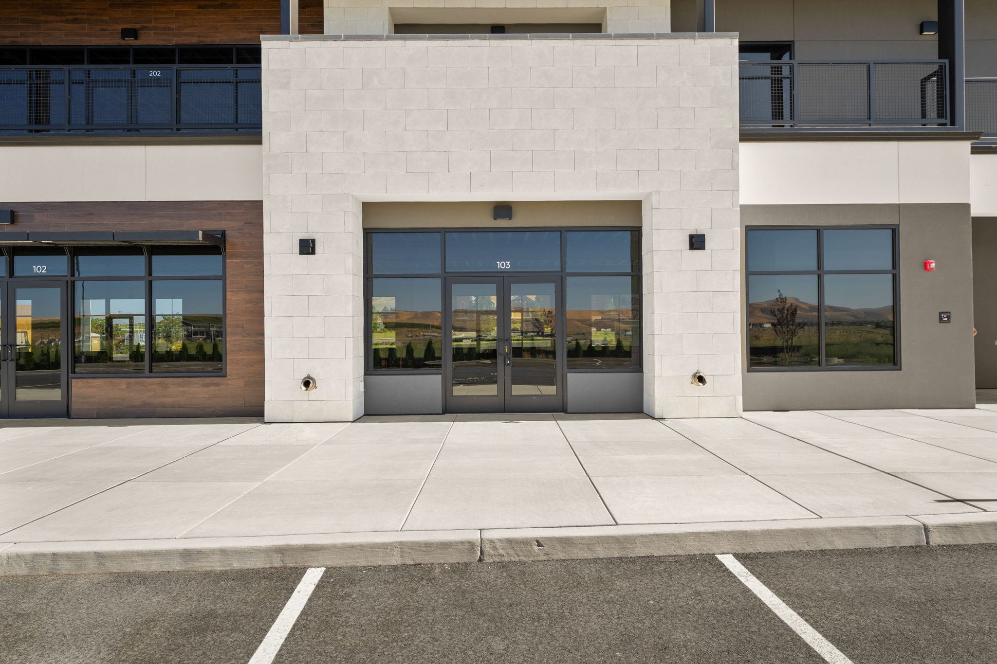 Exterior view 2